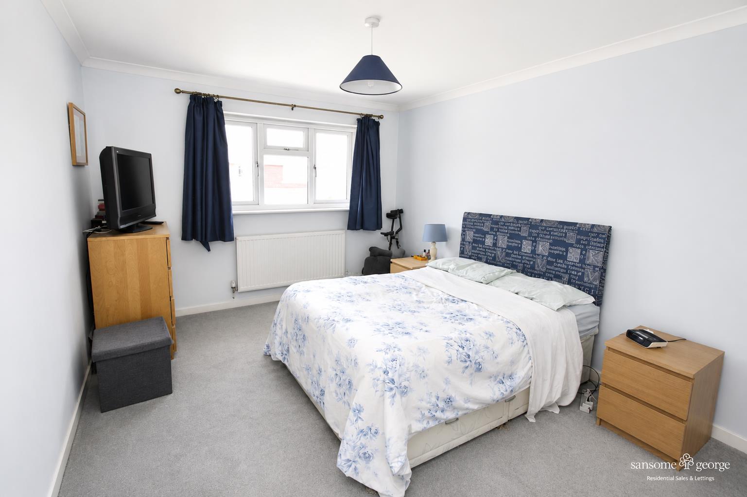 Cowslip Close, Tilehurst, Reading